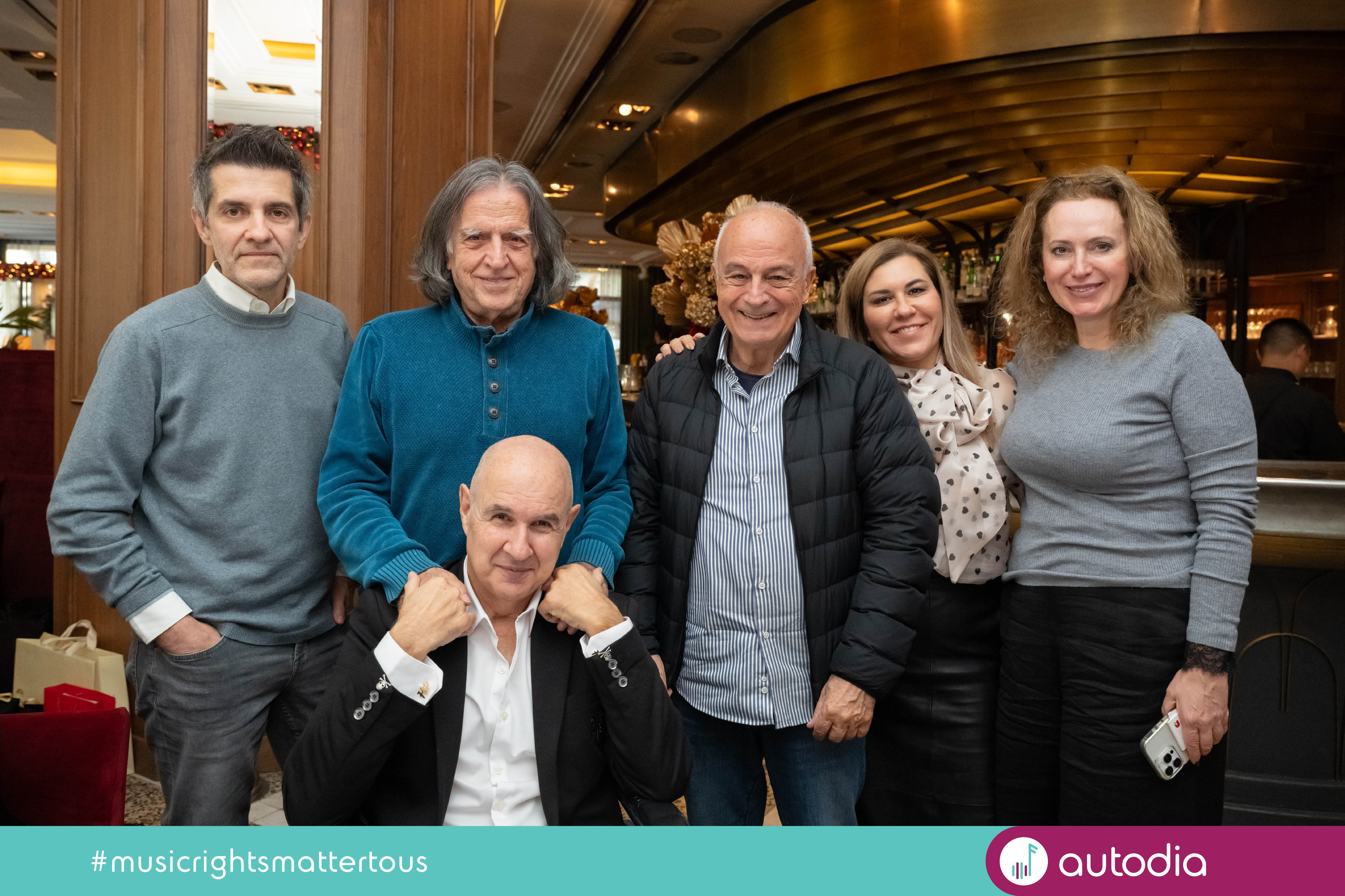 Δυναμική επικοινωνιακή στρατηγική με νέο λογότυπο